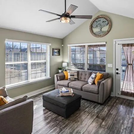 Golf On Site - Walk-In Shower - Jetted Tub - Free Attraction Tickets Included Branson Exterior photo