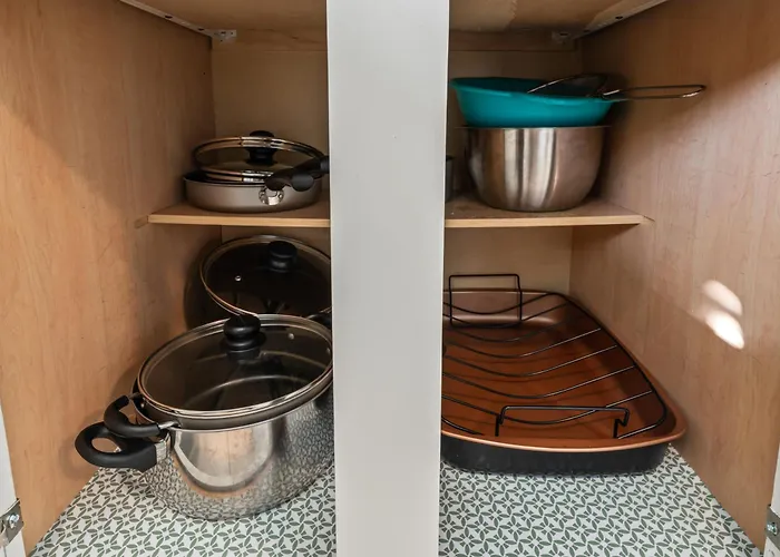 Golf On Site - Walk-In Shower - Jetted Tub - Free Attraction Tickets Included