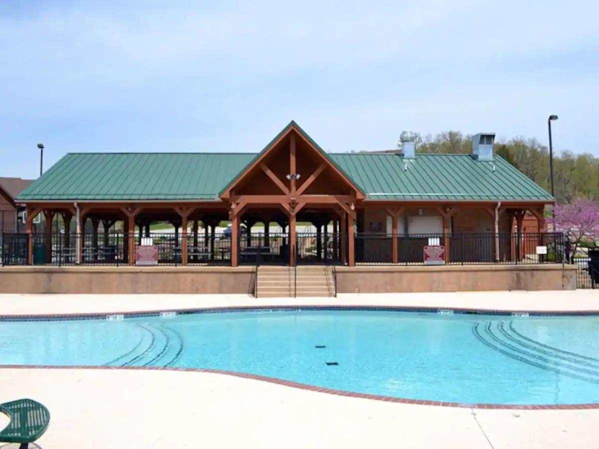 Casa vacanze Golf On Site - Walk-in Shower - Jetted Tub - Free Attraction Tickets Included Branson