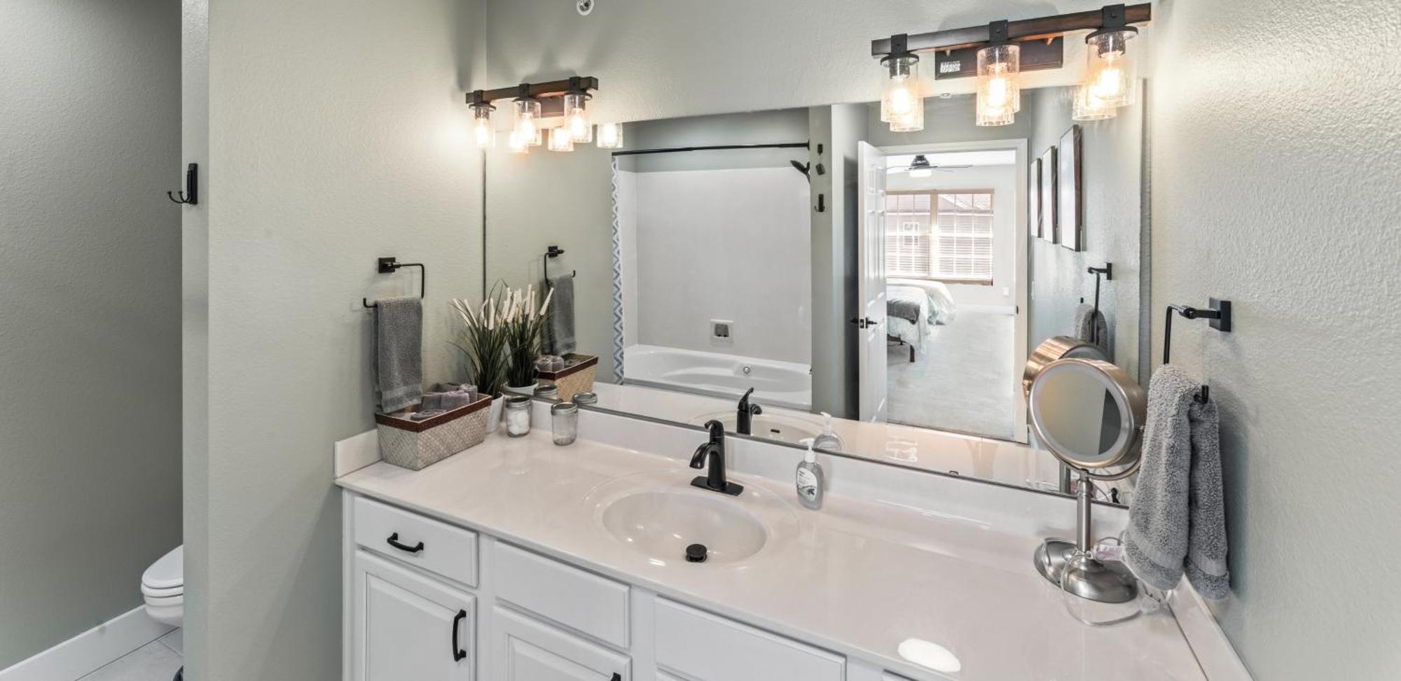 Golf On Site - Walk-in Shower - Jetted Tub - Free Attraction Tickets Included Ferienhaus